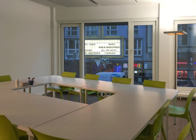 Von Büroflächen zur Sprachschule in München – Umbau, Sanierung und Erweiterung